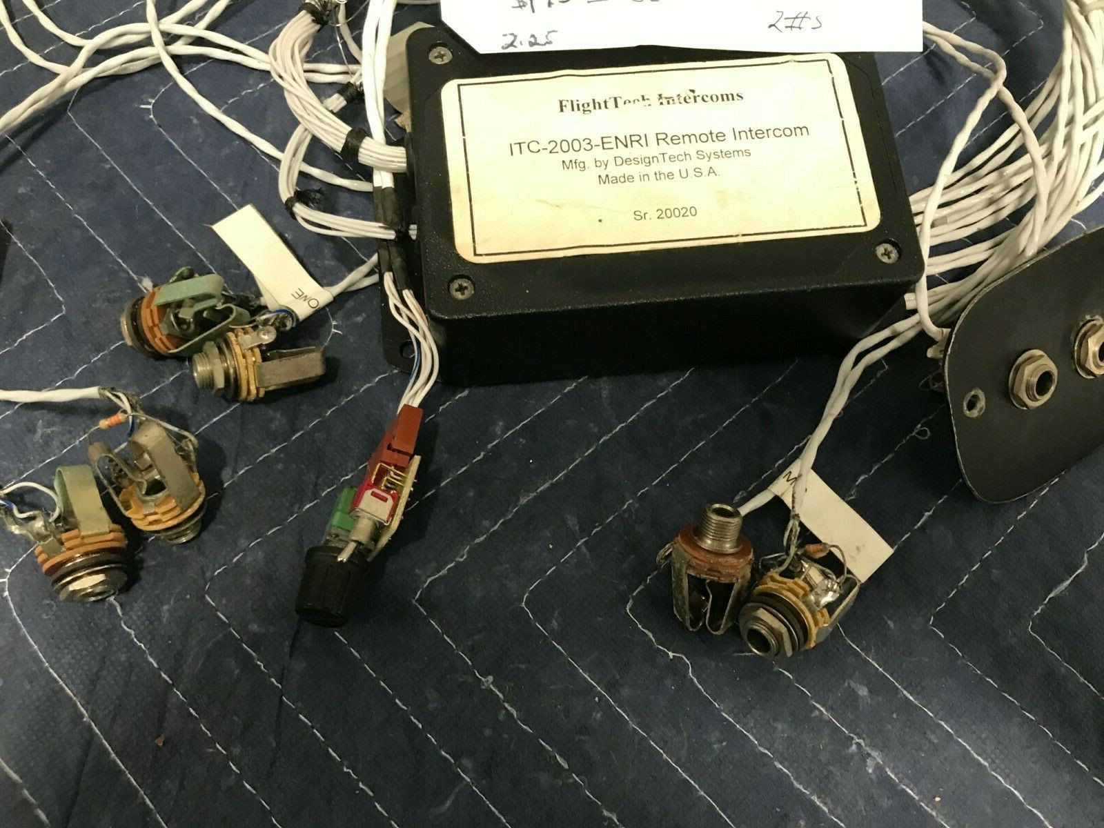 Купить Домофоны 4 place remote system prewired with jacks/itc