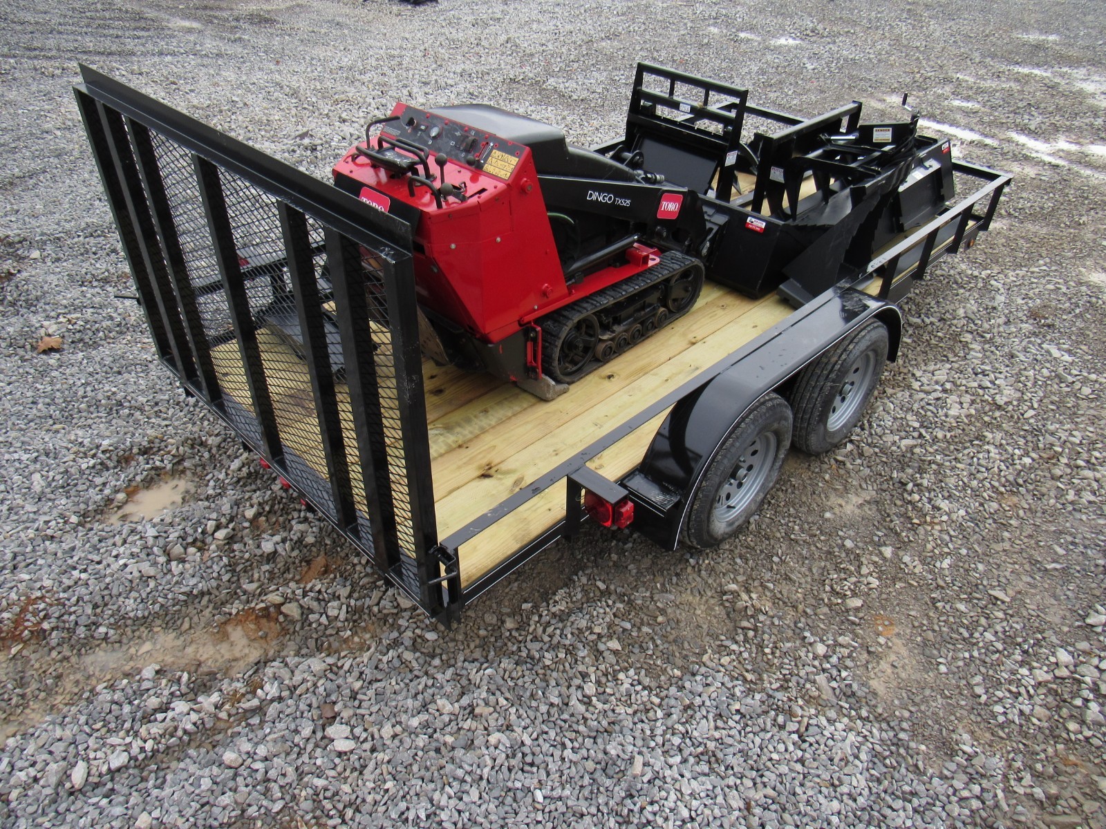 2015 Toro Dingo TX525 Track Skid Steer with Trailer and Attachments - Ship $500
