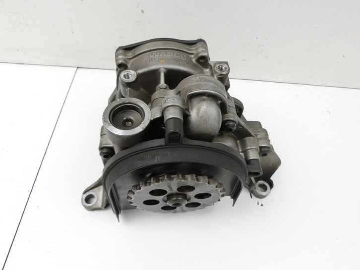 BMW F31 318d 12-15 2,0d 105KW N47D20U1 Ölpumpe Ölvakuumpumpe BMW F31 318d 12-15 28.02.2014 7810823 11417810823... Bild 2