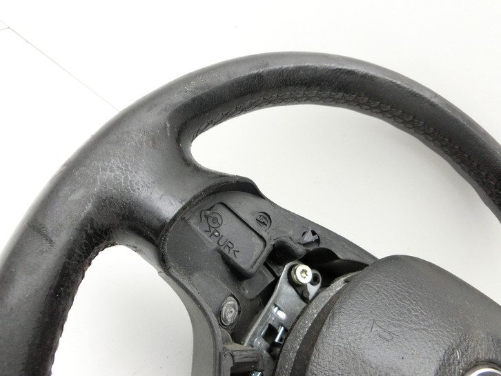 BMW E46 325CI 01-03 Lenkrad Airbaglenkrad Sportlenkrad BMW E46 325CI 01-03 22.03.2001 9408632 32349408632 gebraucht Vorschau 3