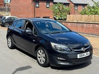 2014 Vauxhall Astra 1.6i 16V Design 5dr HATCHBACK PETROL Manual