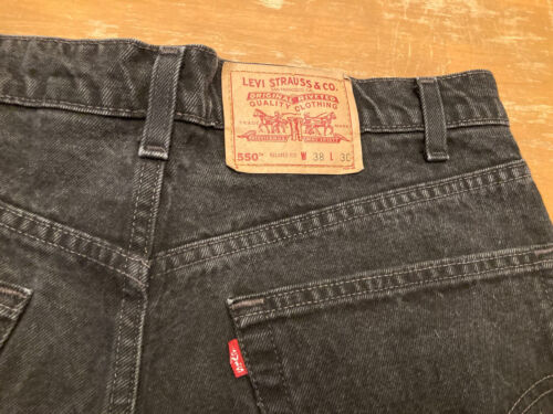 VINTAGE Black Levi's 550 MADE USA TAG 38 X 30 (MEASURES 37 X VINTAGE Black Levi's 550 MADE USA TAG 38 X 30 (MEASURES 37 X