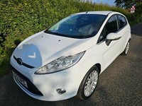 2012 Ford Fiesta 1.4 Titanium 5dr HATCHBACK Petrol Manual