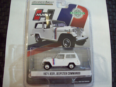 GREENLIGHT 1/64 1971 JEEP JEEPSTER  DIECAST...COMMANDO