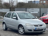 2005 Vauxhall Corsa 1.4i 16V Design 5dr Auto HATCHBACK Petrol Automatic