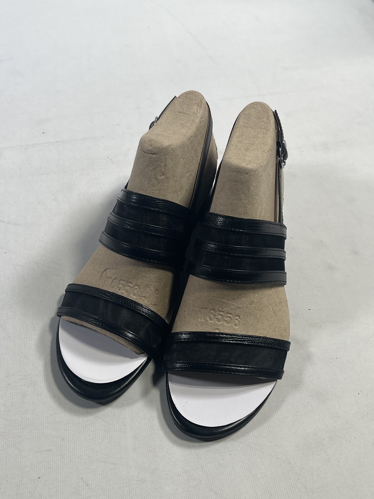 Womens Bandolino Black Rachel Sandal Pump Shoes 9.5M NEW