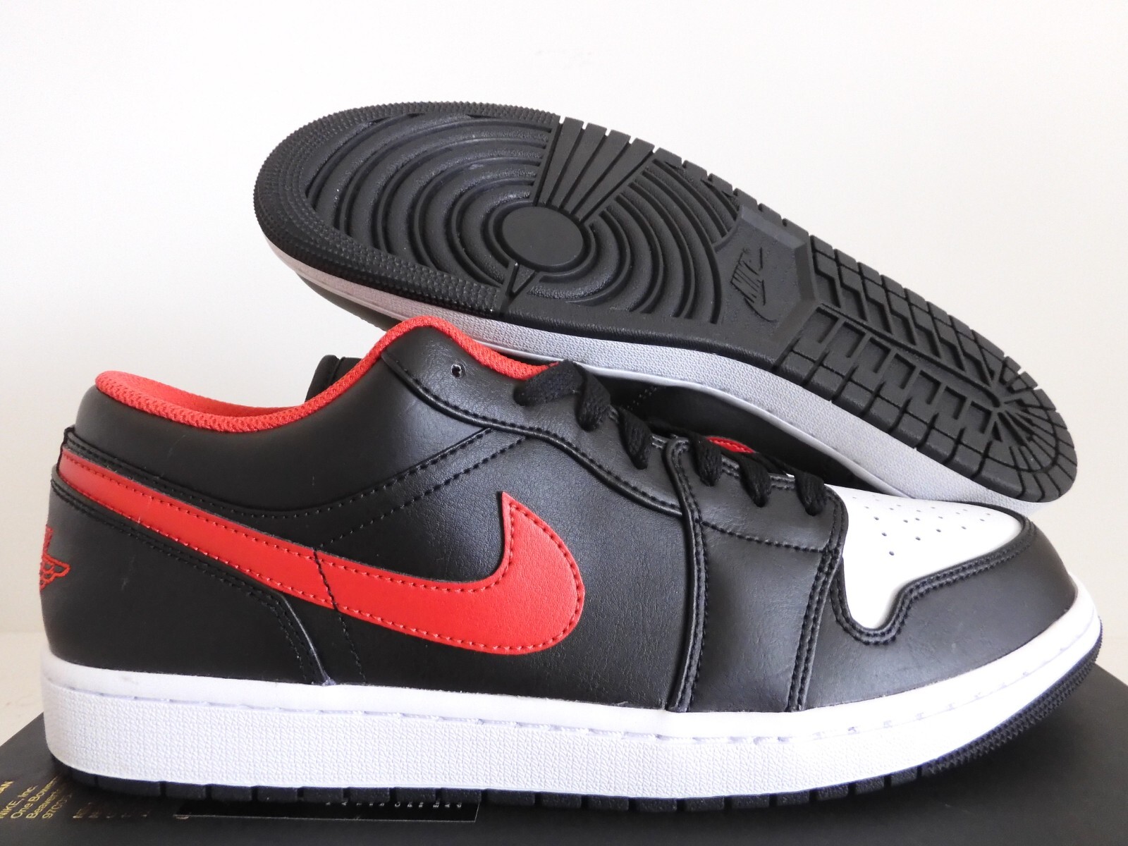 とろりとろり！　オーブ 553 NIKE AIR JORDAN 1 LOW BLACK-FIRE RED-WHITE SZ 12.5 [553558