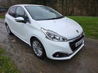 2017 Peugeot 208 1.2 PureTech 82 Allure 5dr HATCHBACK Petrol Manual