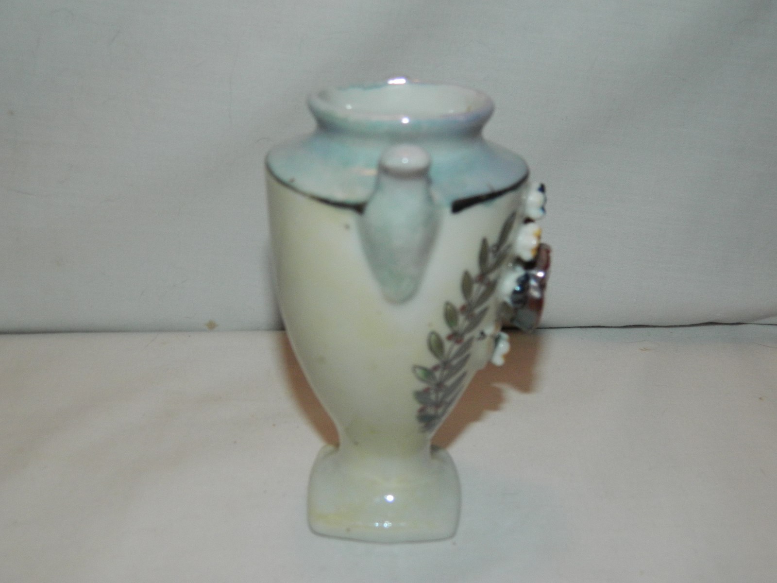 VINTAGE MINIATURE BLUE LUSTER & WHITE PORCELAIN URN  RAISED FLOWERS –JAPAN