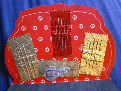 A & P Sewing Kit in Excellent/Mint Condition 5 5/8