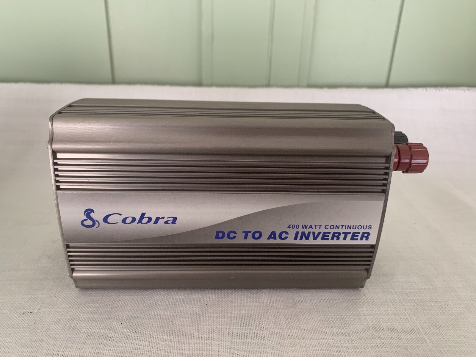 Cobra CPI 400 Watt Power Inverter AC/DC 2 Outlets Clean Working