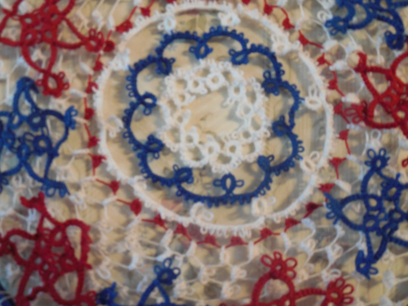 DOVE COUNTRY Tatted Suncatcher Dreamcatcher Wall Art Tatting Red White Blue