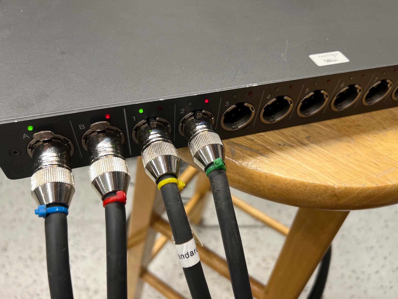 Audio Precision SWR2755 (SWR2755M) Output switcher APIB XLRのeBay公認海外