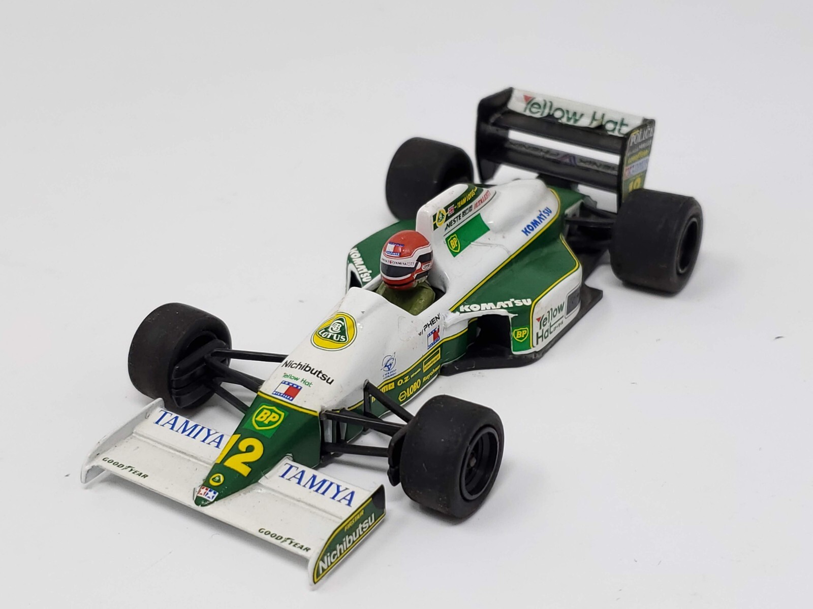Onyx 1/43 Scale Model Car 130 - F1 '91 Lotus Judd 102B Onyx 1/43 Scale Model Car 130 - F1 '91 Lotus Judd 102B