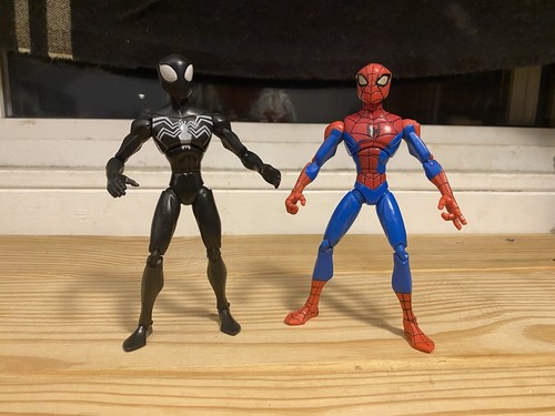 SPECTACULAR SPIDER-MAN BLACK COSTUME & CLASSIC 2 FIGS KLARNA SPECTACULAR SPIDER-MAN BLACK COSTUME & CLASSIC 2 FIGS KLARNA