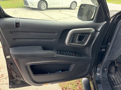 image 3 of interior