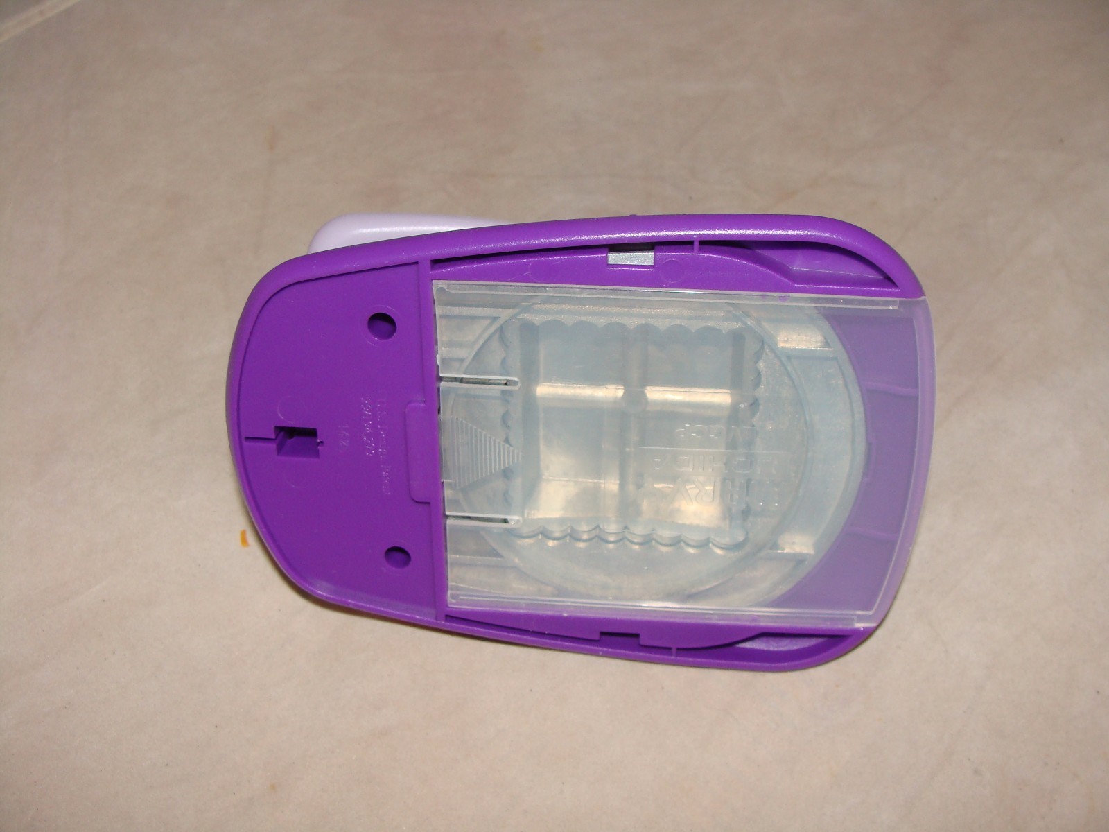 PAPER PUNCH SQUARE WITH RIDGES ABOUT 2 1/4