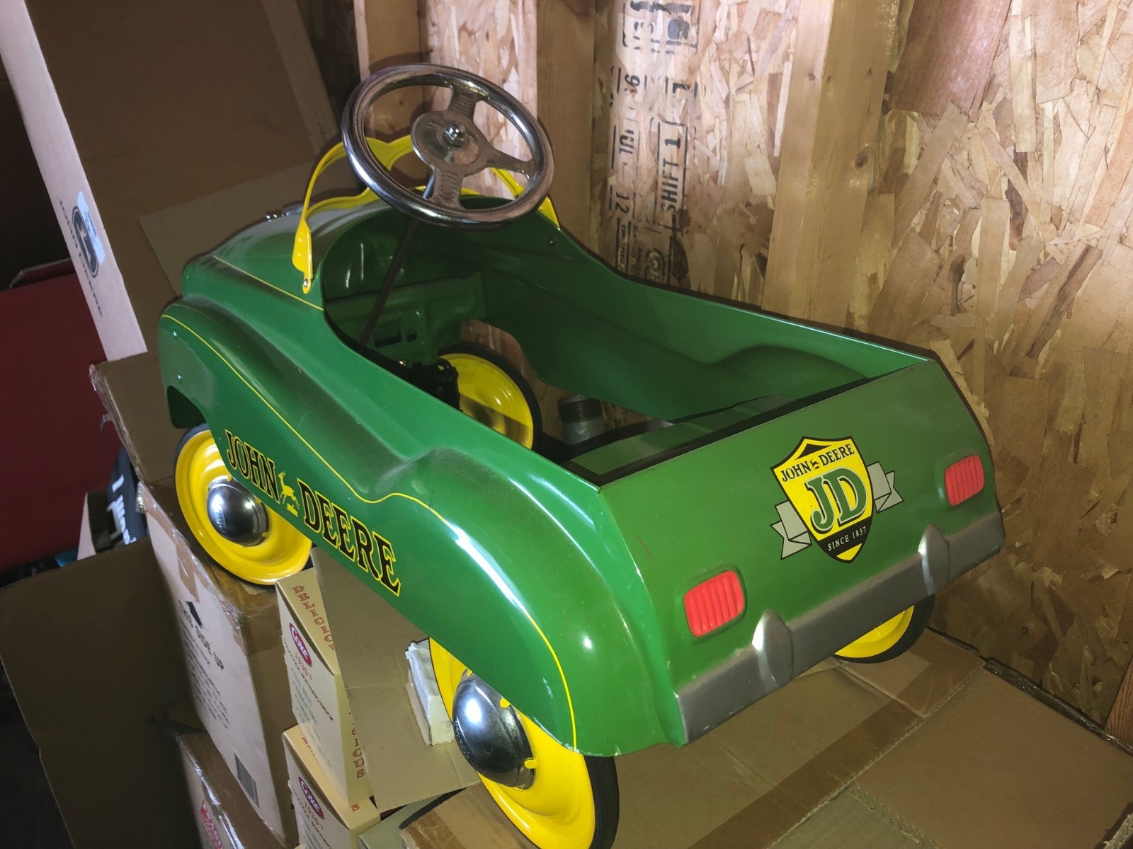 John Deere Gearbox Champion Pedal Car  *** LOCAL PICKUP ONLY