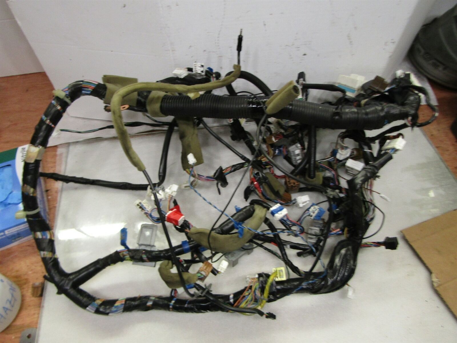 Nissan Patrol 3.0 Y61 97-04 ZD30 dash dashboard wiring loom Nissan Patrol 3.0 Y61 97-04 ZD30 dash dashboard wiring loom