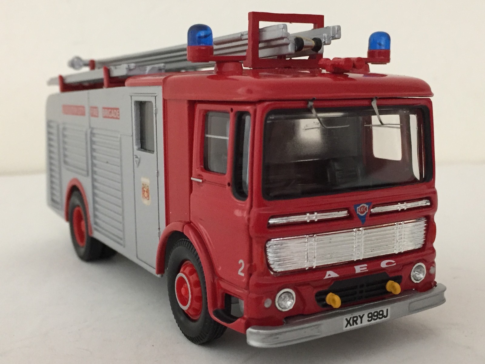 ミニカー Corgi CC10304 AEC HCB Angus Water Ladder Corgi CC10304 AEC HCB Angus Water Ladder - Leicester City