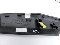 Avensis T27 15-18 Lim Türleiste Links Vorne Innen 4V8 Avensis T27 15-18 20.01.2016 GEO037154 gebraucht Vorschau 5