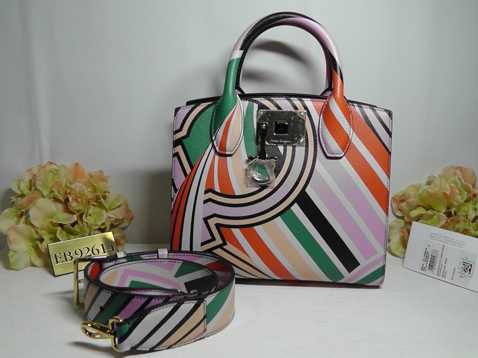 SALVATORE FERRAGAMO The Studio Box SUNRISE Gancio Print SALVATORE FERRAGAMO The Studio Box SUNRISE Gancio Print