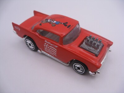 HOT WHEELS WORLD CUP 57 CHEVY MADE IN MALAYSIA 1994 BY MATTEL
