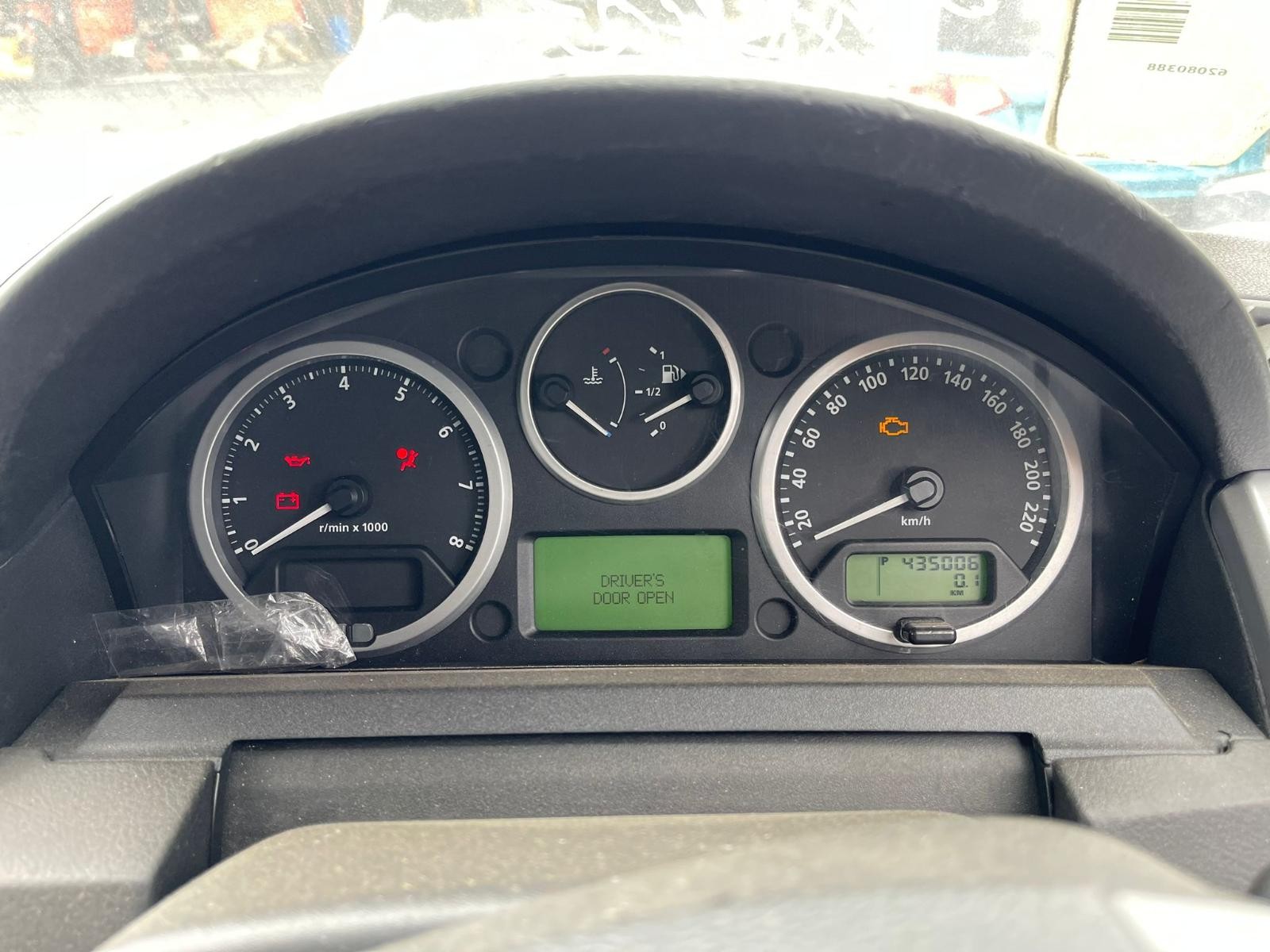 LANDROVER DISCOVERY 03/2005-09/2009 UPPER TAILGATE LOCK ON LOWER TAILGATE 3 L319 - thumbnail 2