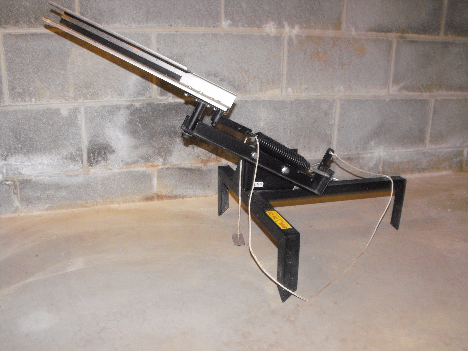 ClayKing Manual Target Thrower, Shooter, Clay Pigeon, Skeet, Target Practice