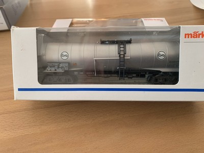 Kesselwagen Eva in Gleichstrom Radsätze