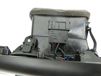 Audi A4 8K B8 07-11 Luftdusche Luftdüse Mitte Hinten Audi A4 8K B8 07-11 11.11.2008 8K0819203E gebraucht Vorschau 4