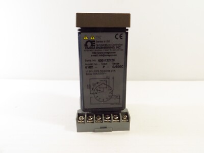 Omega Engineering 6102-P-0/600C Temperature Controller 0-600 Regler w Mount Base