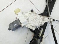 BMW E87 1er 116i LCI 07-13 5T Fensterheber o. FH-Motor Rechts Vorne BMW E87 1er 116i LCI 07-13 21.07.2008... Vorschau 2