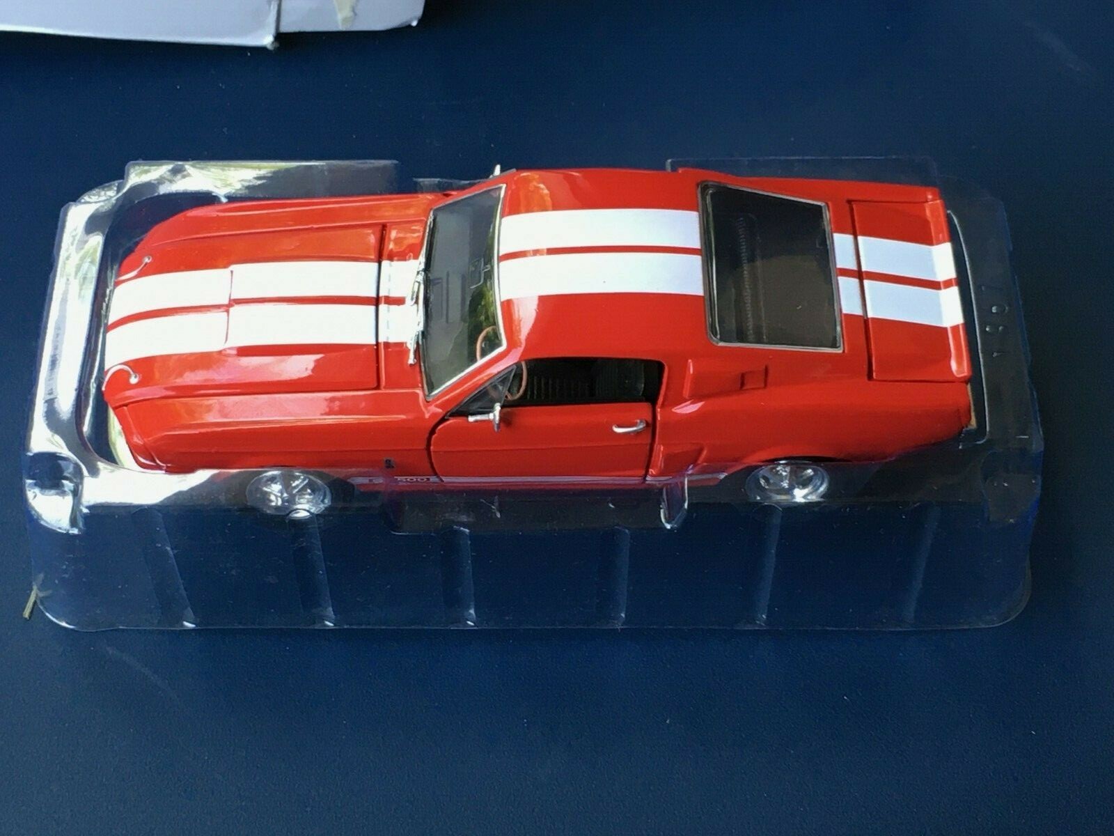 1967 Ford Mustang Shelby GT 500 Die Cast Car 1:32 scale by