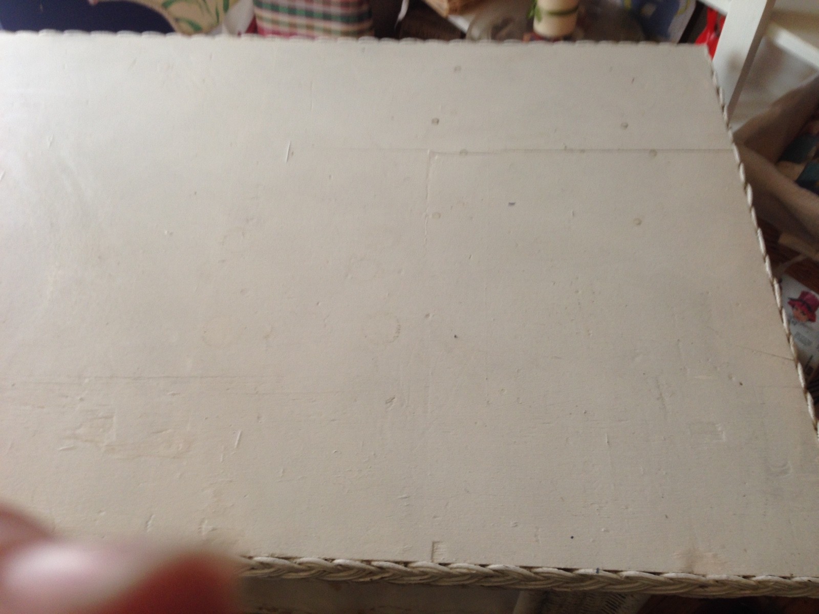 WONDERFUL COTTAGE CHIC WICKER DESK VINTAGE