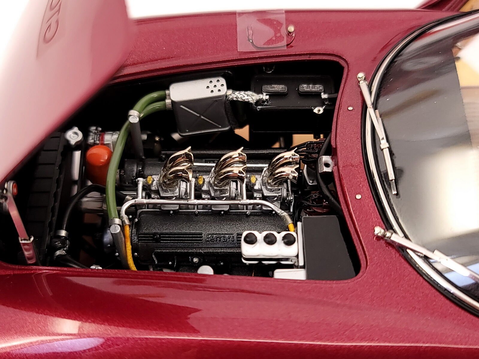 CMC 1:18 scale Ferrari 275 GTB/C #4 Nassau Tourist Trophy CMC 1:18 scale Ferrari 275 GTB/C #4 Nassau Tourist Trophy