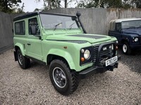1990 Land Rover Defender 90 2.5 TDi County SWB NA Diesel Manual