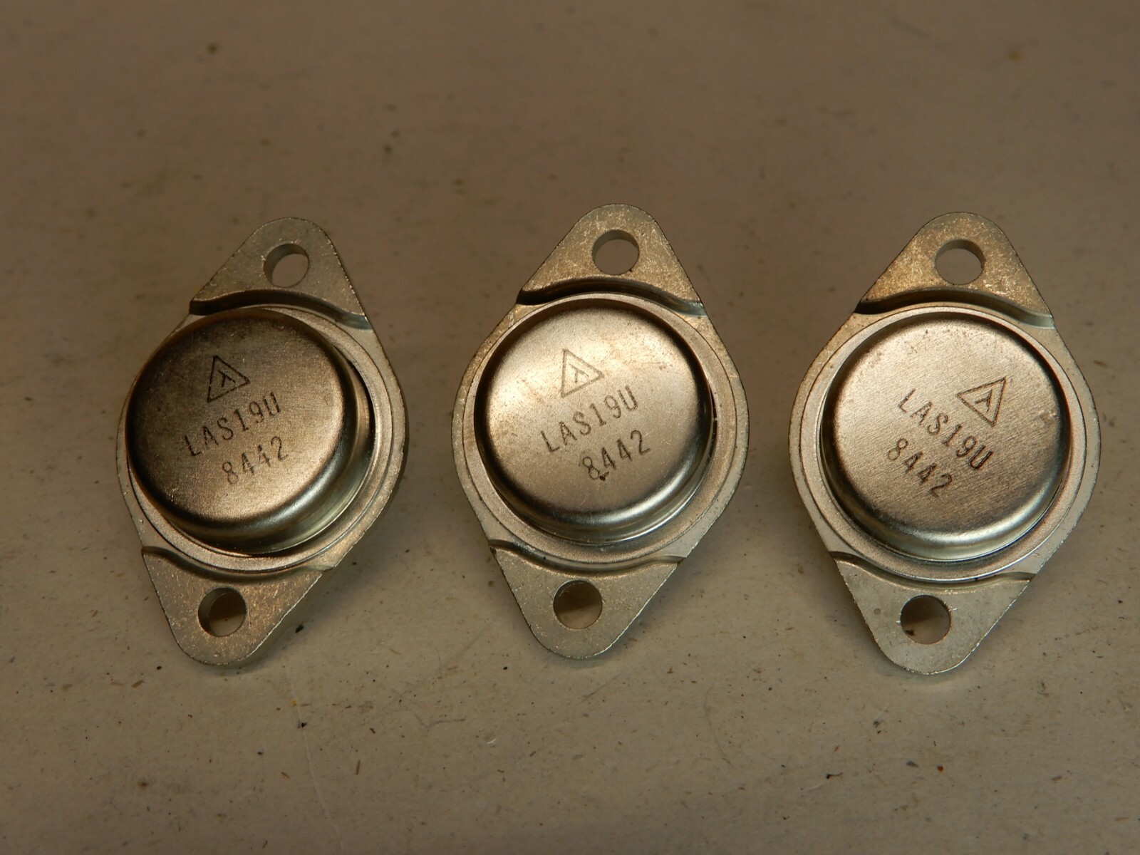 Lambda LAS19U Adjustable Current Regulators Voltage