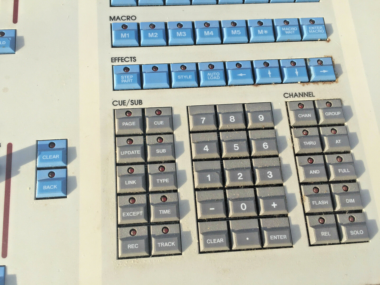 ETC INSIGHT ELECTRONIC THEATER STAGE LIGHTING CONTROL BOARD GOOD USED CONSOLE