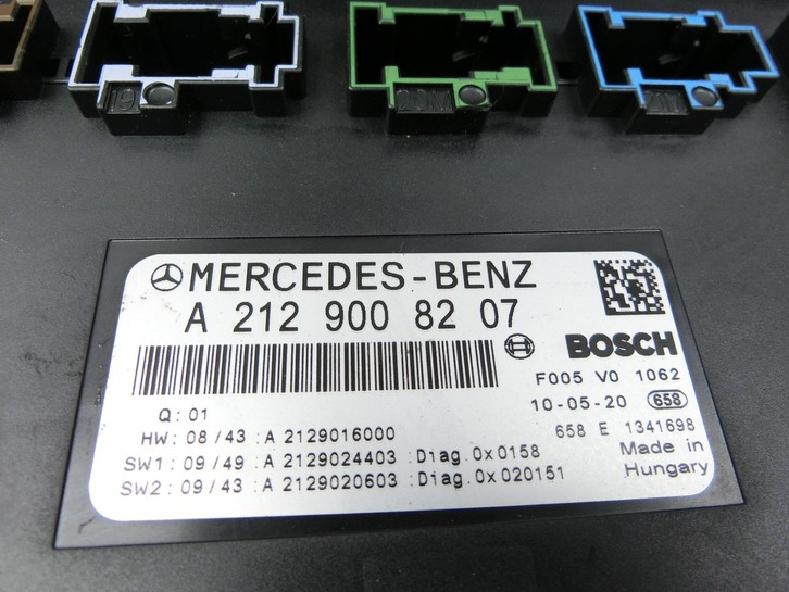 Mercedes S204 C180 09-14 Sicherungskasten Steuergerät SAM und Zentralelektrik Mercedes S204 C180 09-14 01.06.2010... Bild 5