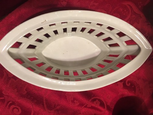 Vintage Ardalt Flores Imperio Spain Porcelain Basket White Gold Appx.9x4.5 Inch