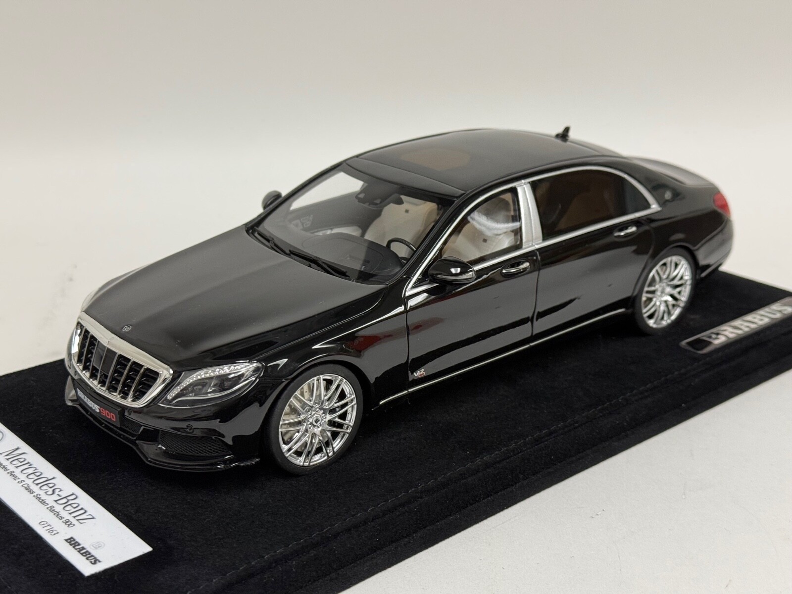 GTスピリット  1/18 ブラバス 900 メルセデス マイバッハ Sクラス 1/18 GT Spirit Mercedes Maybach S Class Sedan Brabus 900