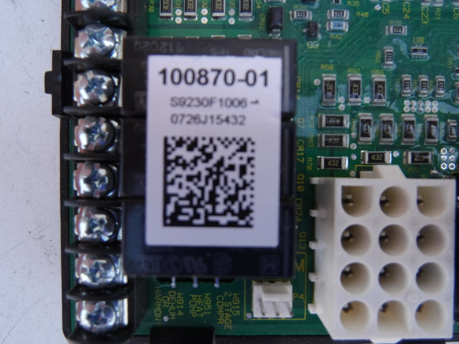 LENNOX 100870-01 Furnace Control Circuit Board Honeywell S9230F1006 SureLight