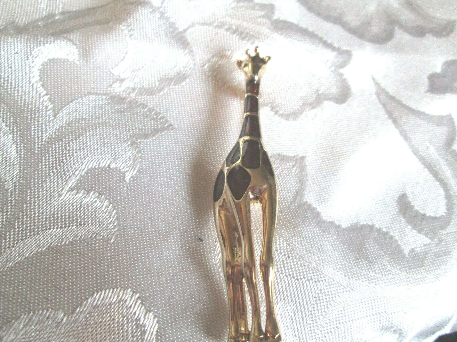 SIGNED LC LIZ CLAIRBORNE 2 3/4