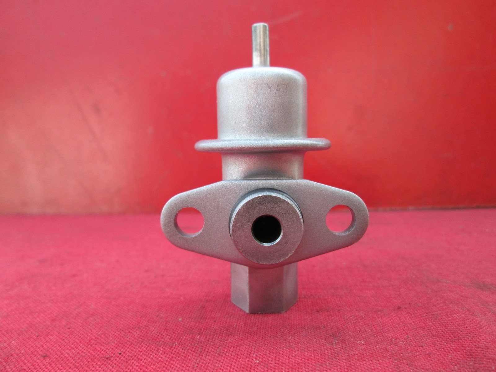 OEM Fuel Pressure Regulator For Hyundai Sonata Santa FE KIA Optima 2.5L