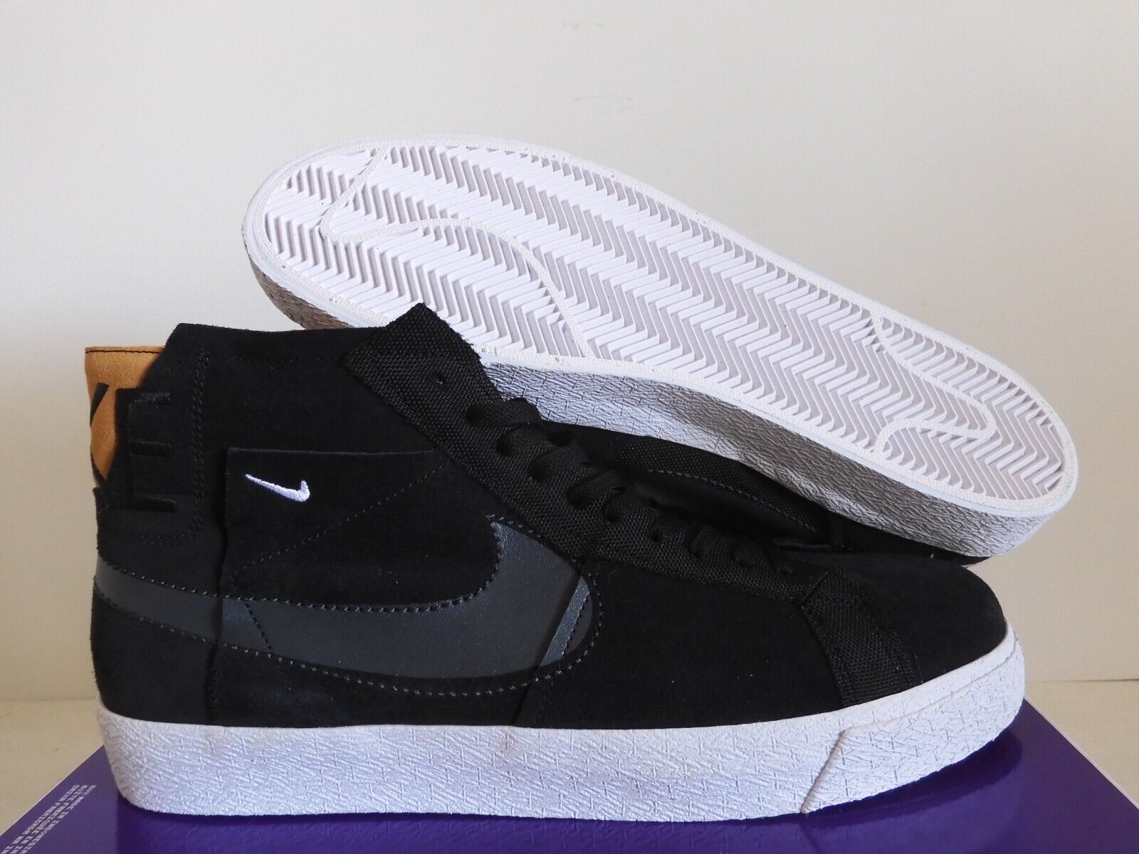 NIKE SB ZOOM BLAZER MID PREMIUM BLACK-ANTHRACITE-BLACK-WHITE NIKE SB ZOOM BLAZER MID PREMIUM BLACK-ANTHRACITE-BLACK-WHITE