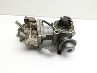 Mercedes A207 E250 10-13 CGI 1,8 150KW Hochdruckpumpe Kraftstoffpumpe Benzin Mercedes A207 E250 10-13 31.08.2010... Vorschau 2