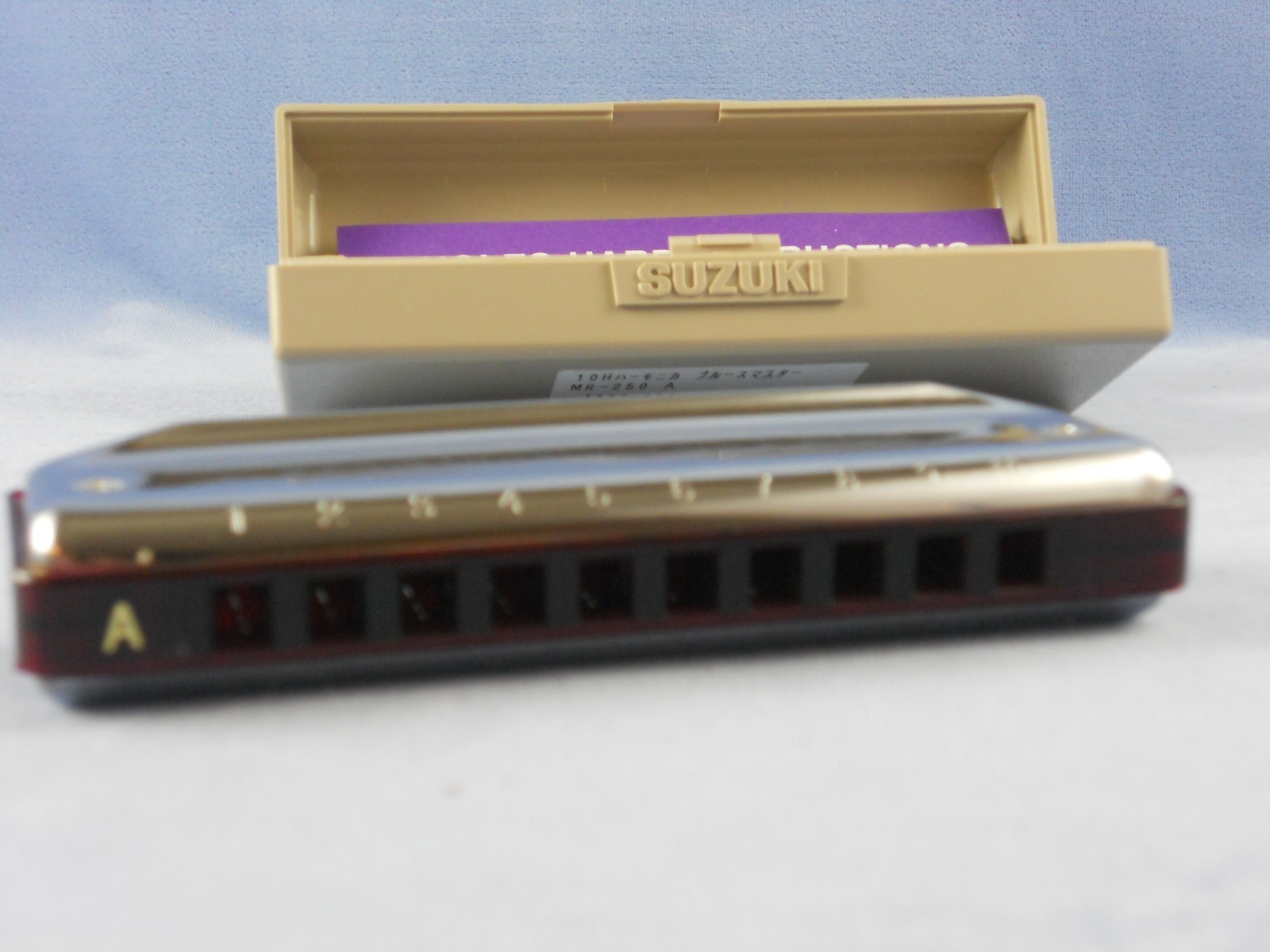 NOS HARMONICA Suzuki BLUESMASTER - 10 Hole Key of A No. MR-250 A