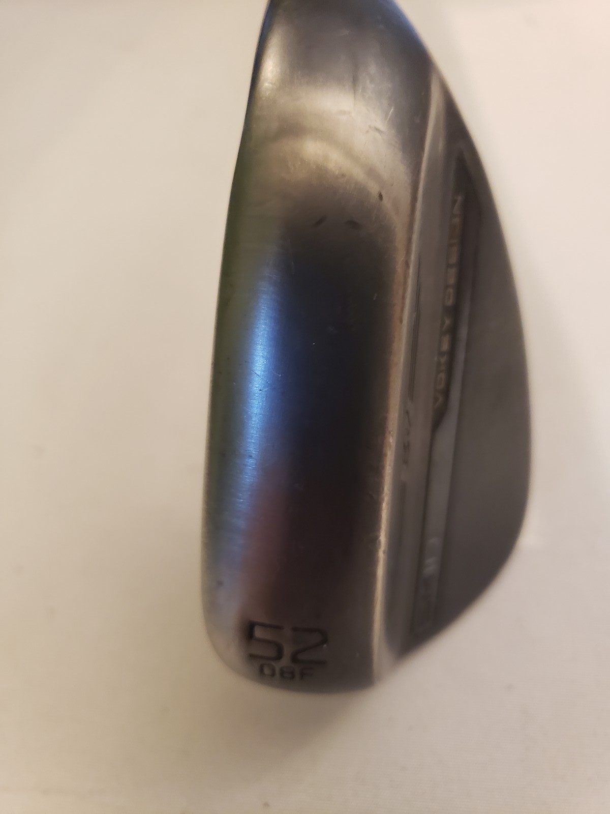 Used Titleist Vokey SM10 - Gap Wedge 52* - 08* B - F Grind - Jet Black - RH