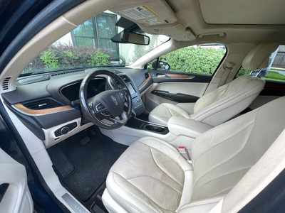 image 3 of interior